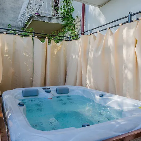 شقة Beeindruckendes Mit Whirlpool, Lounge-liegen, Meerblick, Grill *