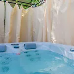 Beeindruckendes Mit Whirlpool, Lounge-liegen, Meerblick, Grill Lejlighed Dramalj