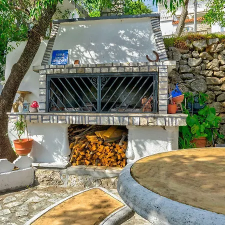 Διαμέρισμα Beeindruckendes Mit Whirlpool, Lounge-liegen, Meerblick, Grill