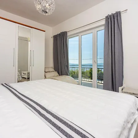 Beeindruckendes Mit Whirlpool, Lounge-liegen, Meerblick, Grill *