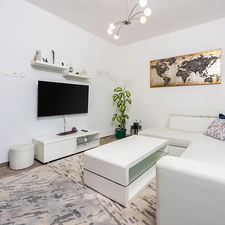 Διαμέρισμα Beeindruckendes Mit Whirlpool, Lounge-liegen, Meerblick, Grill Dramalj