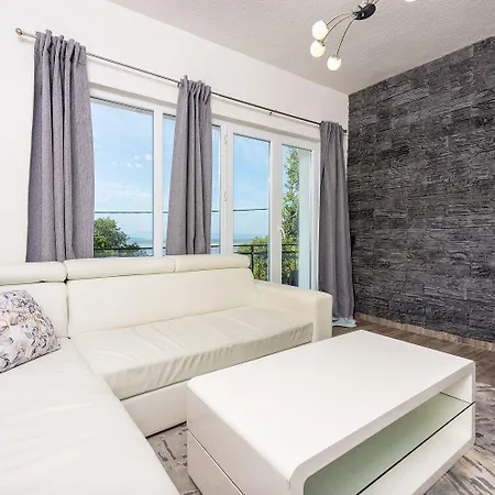 Beeindruckendes Mit Whirlpool, Lounge-liegen, Meerblick, Grill